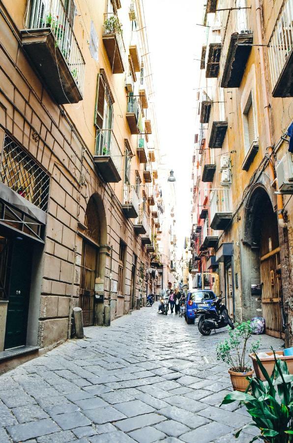 Vecchia Napoli - Anticaglia Appartement Buitenkant foto